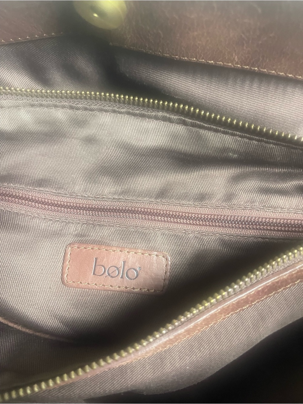 Bolo Leather Brown Medium Shoulder Bag gold tone hardwares. - Picture 10 of 14